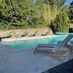 Des 3 Ponts, Piscine Au Calme