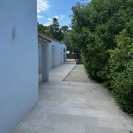 Des 3 Ponts, Piscine Villa Nimes
