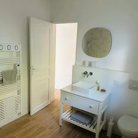 Des 3 Ponts, Piscine Au Calme Villa Nîmes