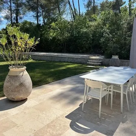 Des 3 Ponts, Piscine Au Calme